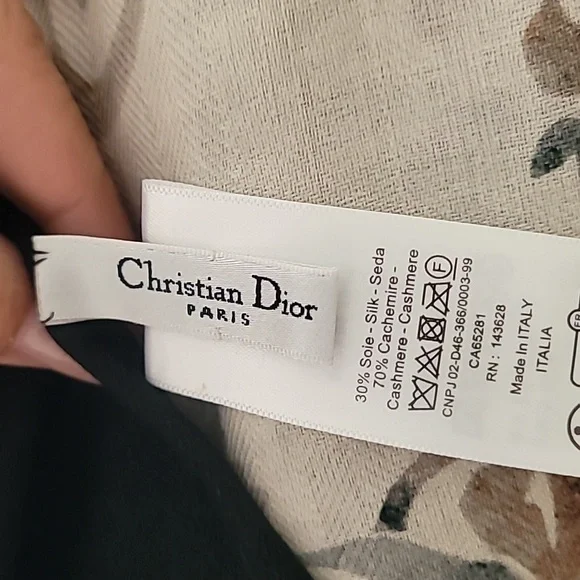 Dior Beige and Black Silk Scarf - Picture 2 of 9